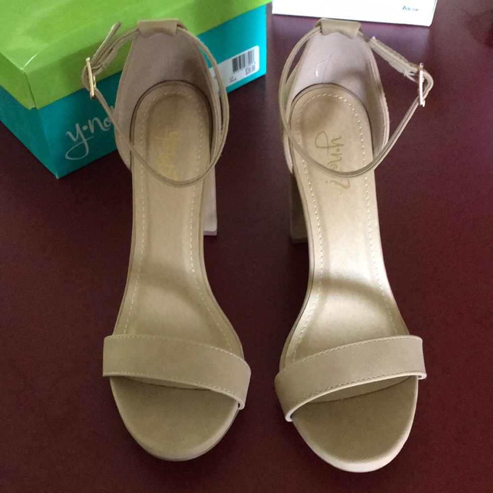 YNot? Natural Nude High Heel Size 7.5